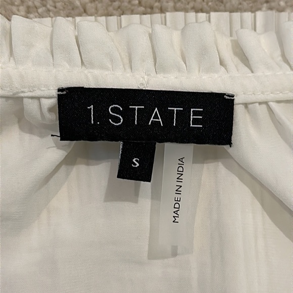 1. State Ruffle Dress - Picture 4 of 4